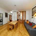 Apartment Londynska