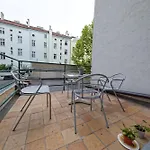 Apartment Londynska